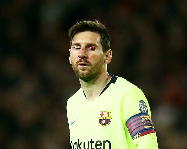 梅西进球后跑向瓜帅,梅西进球跳到皮克身上