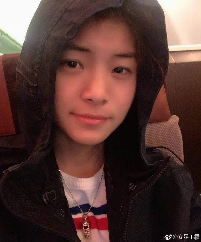 止步8强却虽败犹荣！女足姑娘们球场外的一面也让男足汗颜