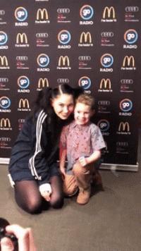 那些经典表情包的萌娃都长大了,萌娃表情包可爱的人要放在心里