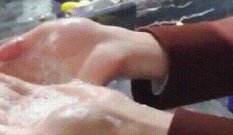 去燃气灶油污加小苏打加白醋,燃气灶清洗小妙招苏打加什么