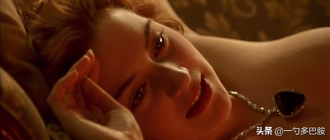 拒当纸片人！影视剧中那些美出天际的丰满女神