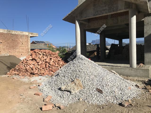 农村建房c30水泥够吗,农村建房浇顶c30混凝土比例