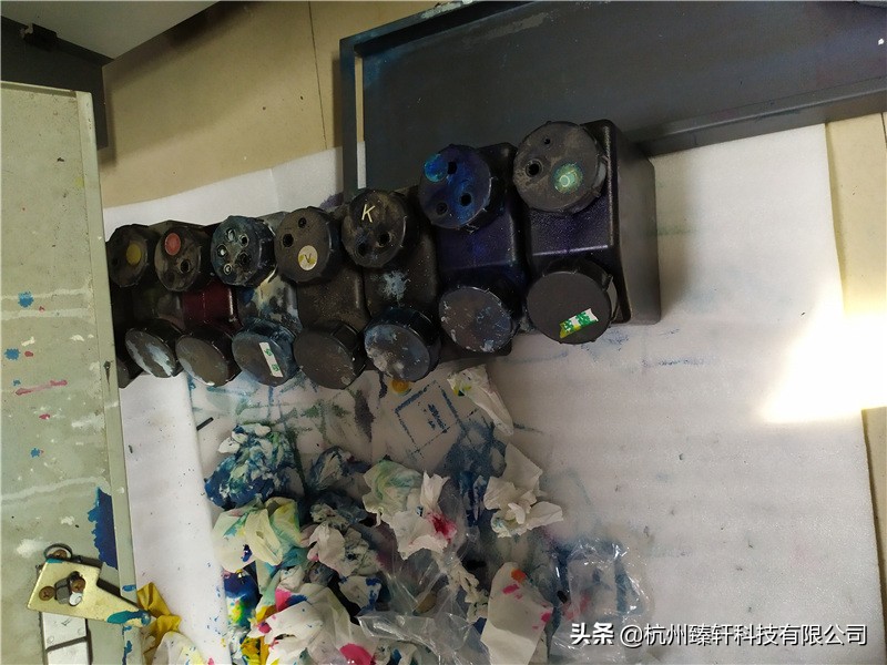 uv打印机的墨路系统和气路系统,uv打印机墨路有空气