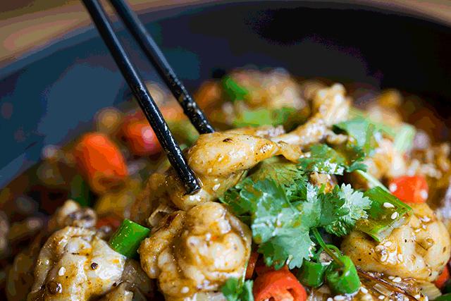 无夜市不夏天!西园里菜场竟然是个“深夜大食堂”?