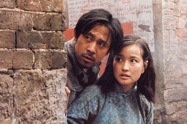 捧红姜文潘虹的谢晋，85岁去世被恶意*谤诽**，83岁遗孀见到人性之恶