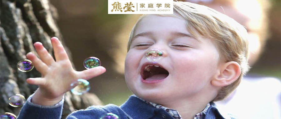 英国小王子乔治芭蕾舞被嘲笑,乔治王子被骂