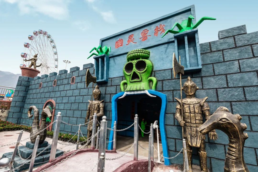 春节假期好去处，打卡巫山“悬崖”上的游乐场「图文、视频」