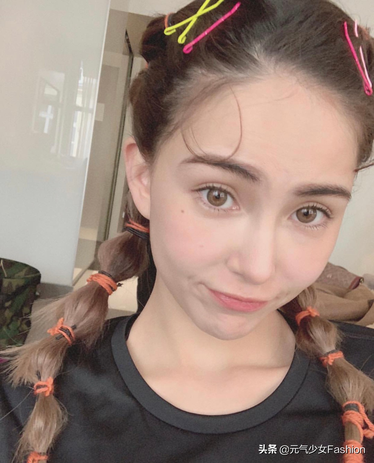 大腿毛孔粗大是什么原因造成的,鼻子和两侧毛孔粗大是什么原因