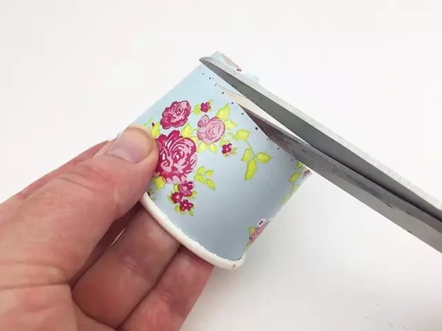 纸箱手工环创作品幼儿,纸箱环创制作大全