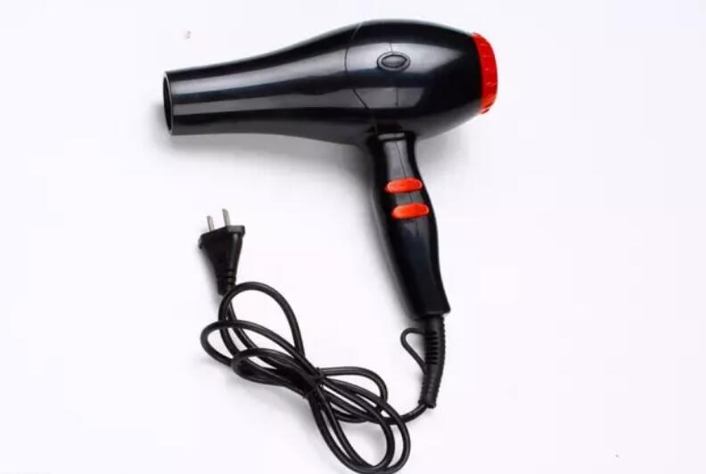 鞋子磨脚处理的简单方法图片,透明拖鞋脚底板磨脚怎么办