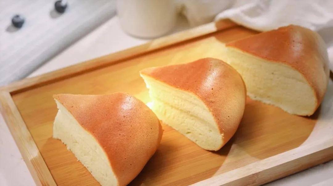 电饭煲生存指南，一键做一只番茄饭+蜜汁鸡翅+香软蛋糕