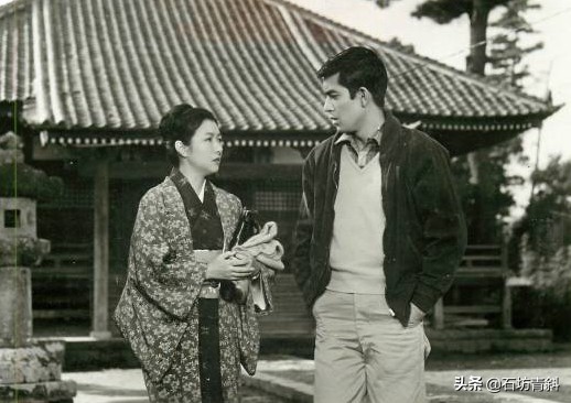 《情迷意乱》多情小叔和美丽嫂子的秘密悲伤中的强颜欢笑最寂寞