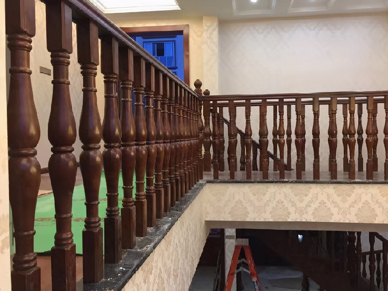 定制楼梯柜教程,定制楼梯误区