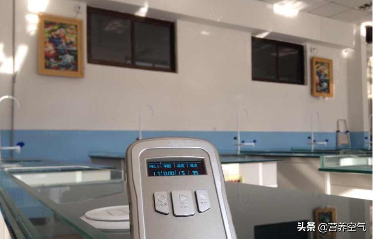 有钱人家里用的家电,有钱人家庭家私家电一般用什么