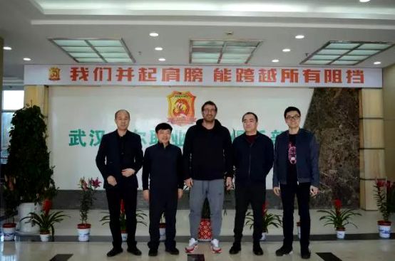 陕西前首富深陷债务危局,江苏前首富现在怎么样了