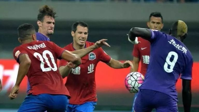 为什么中超球衣没有名字,中超球衣印号格式