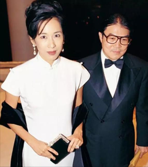 朱玲玲豪门生活,朱玲玲豪门贵妇的位置