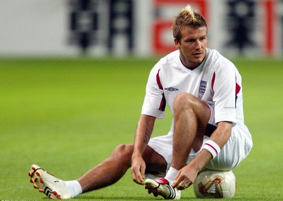 拳皇哈维d大招展示,拳皇98c哈维d连招教程