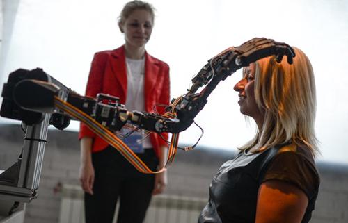 海马公司董事长,海马集团有哪几位董事长