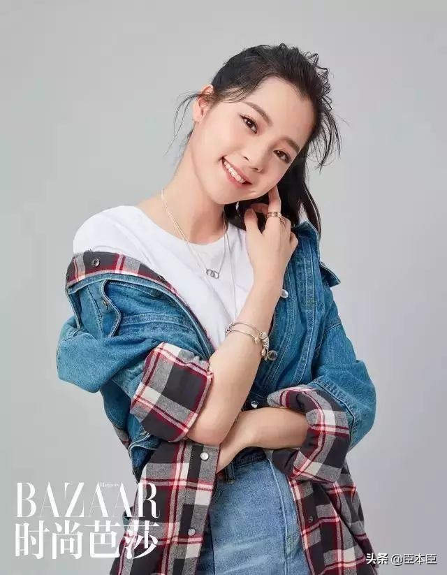 明星秋季穿搭，照着穿准没错