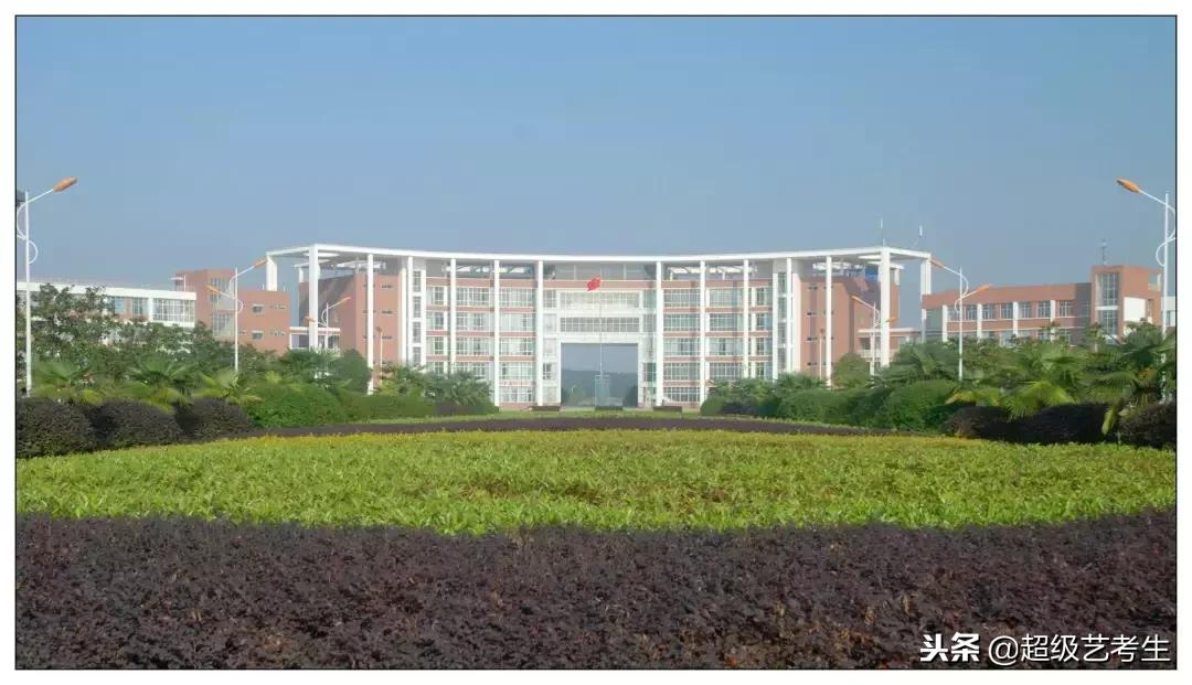 武汉体育学院武当山校区招生简章,2020武汉体育学院招生简章及答案