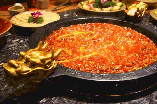 寰愬窞涓滃尯璐墿娈垮爞,寰愬窞涓滃尯浜烘皵璐墿涓績