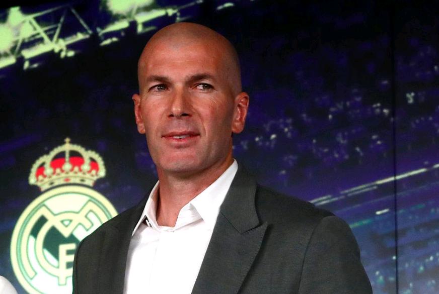 拿下前公司offer的齐达内,请让他从神坛回到凡间