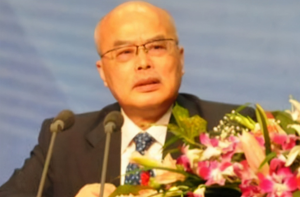 阮次山：人中留胡类似日本，名字像越南人，美籍华人妥妥的中国心