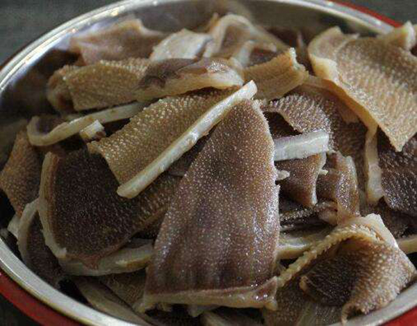 牛肚和牛百叶分别是牛的什么部位,牛百叶是牛的哪个部位的肉