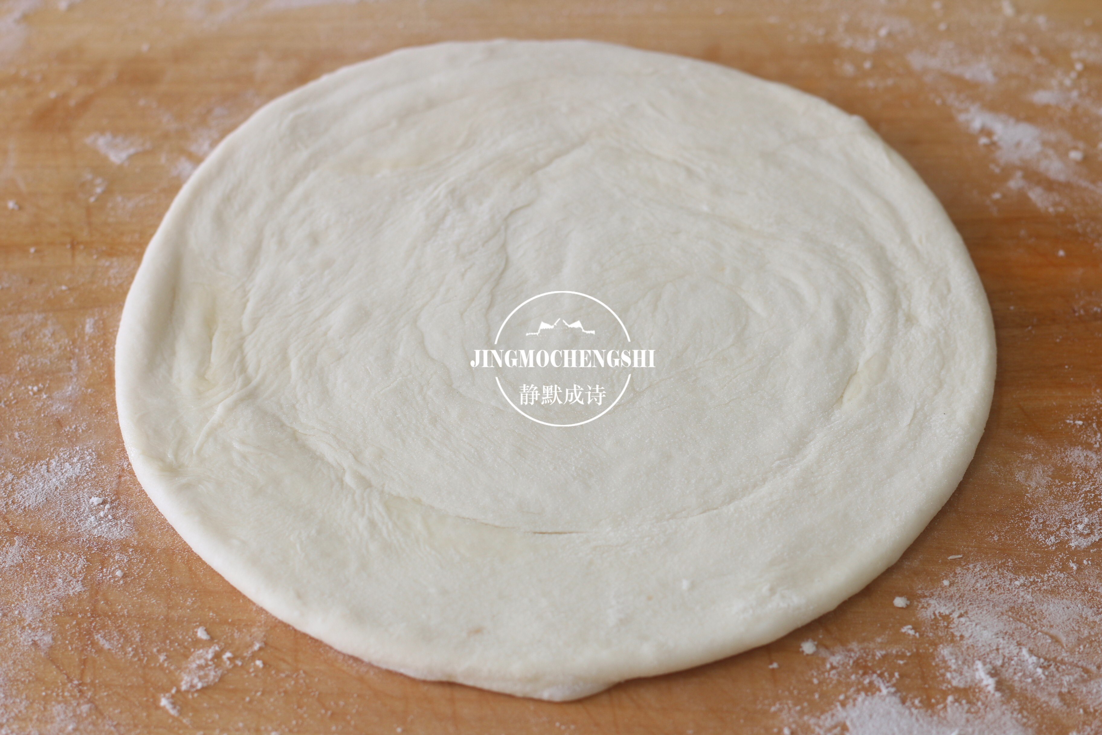 家常烙饼怎样酥香松软和面是关键,烙饼怎么和面才能外酥里嫩