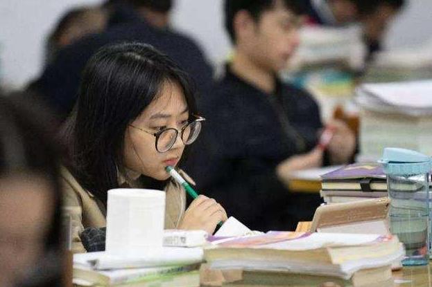 研究生的专硕和学硕有什么区分,研究生的学习与本科完全不一样