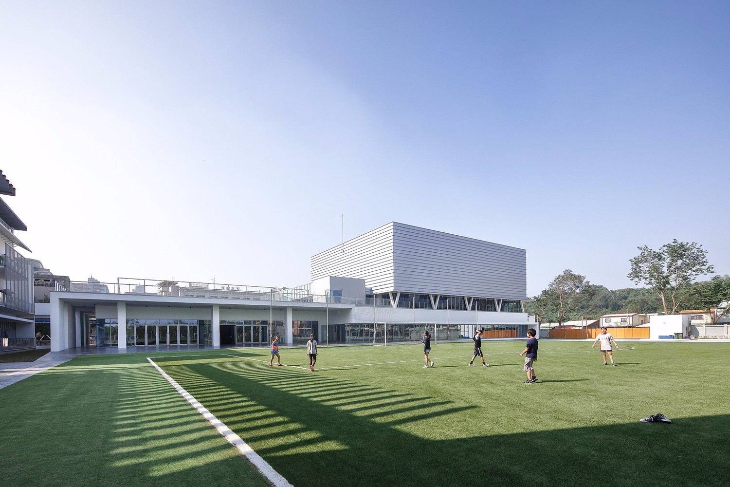 外表平平内部却别有洞天,看似平常里面别有洞天的豪华建筑