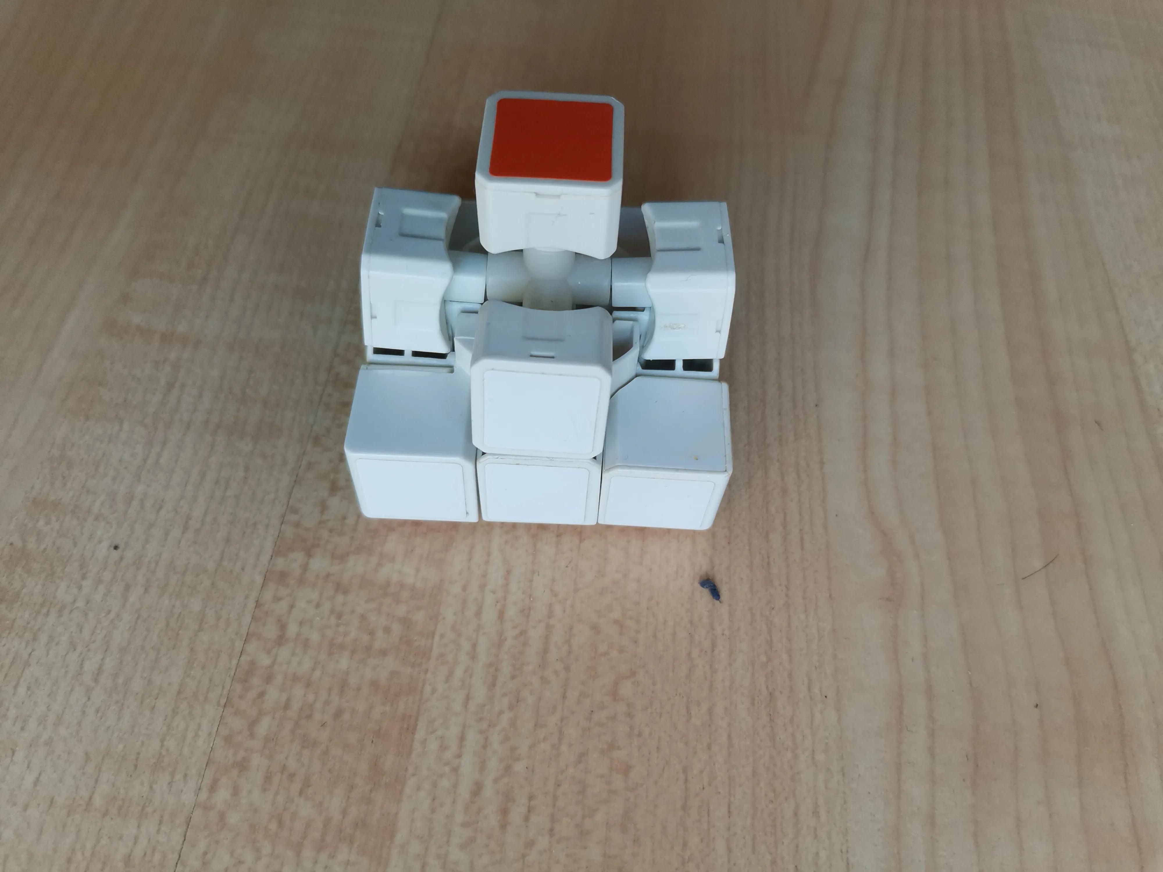 魔方诀窍10秒搞定初学者,魔方新手入门1-7步全网最简单