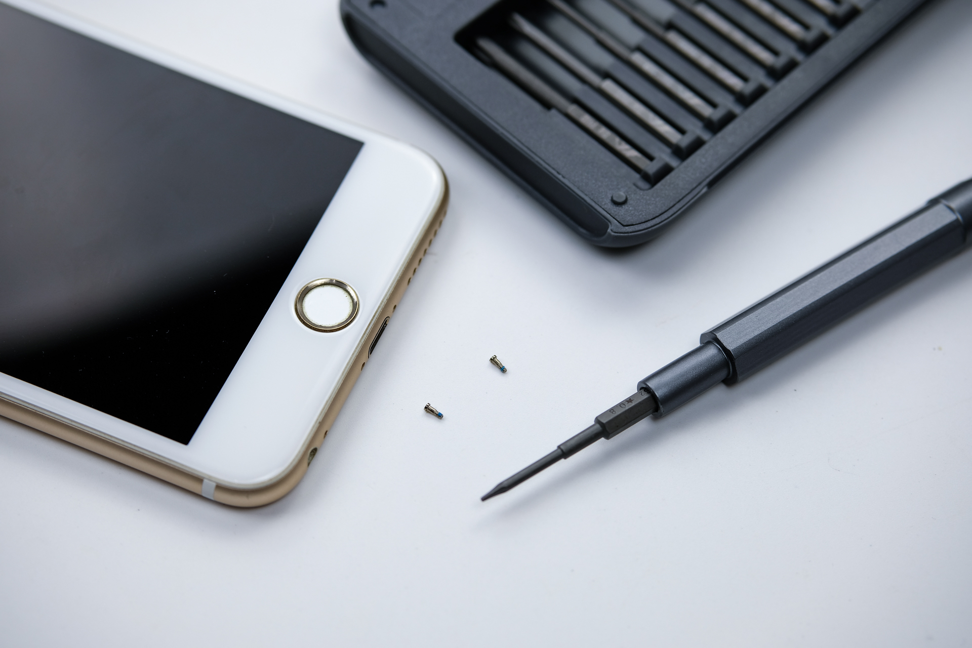 苹果6splus更换电池视频,iphone6splus更换电池视频教程