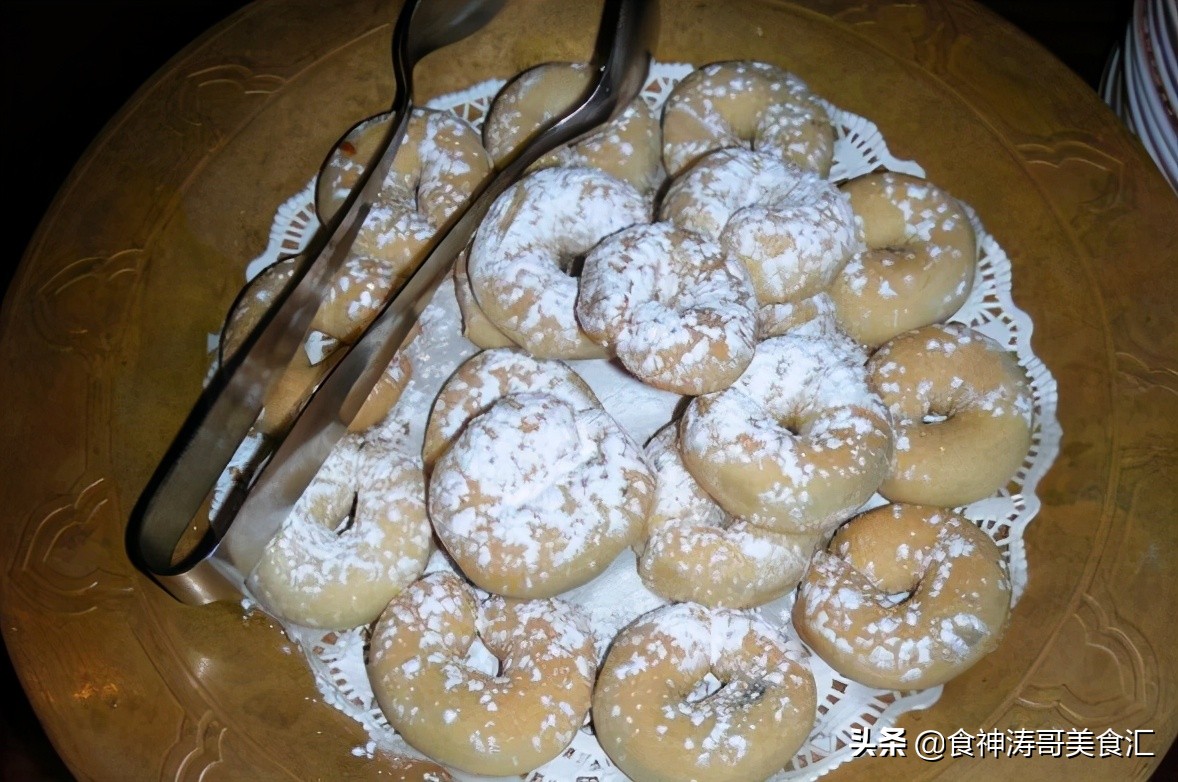 沙特家庭的一日三餐，营养过剩导致胖人太多，无奈宣布减肥换黄金