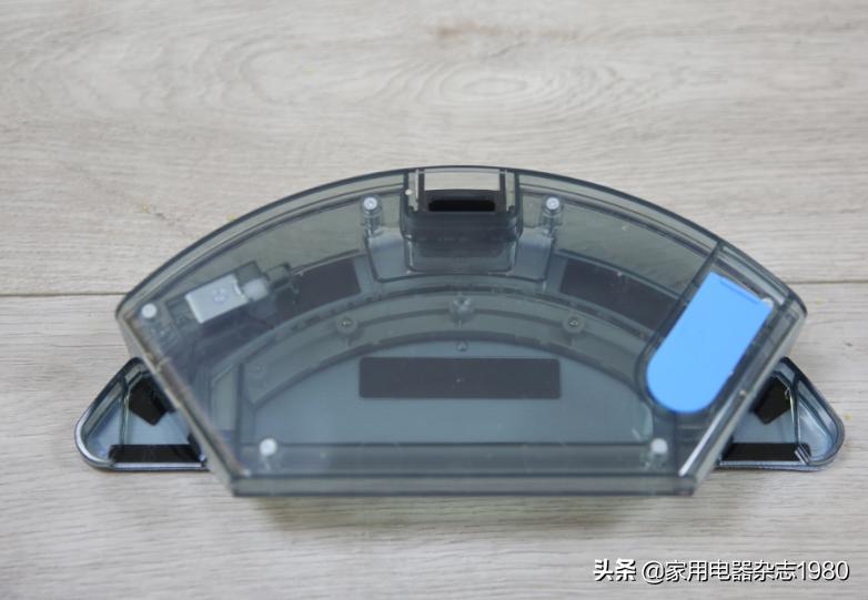 海尔t520s扫地机器人拆解,海尔扫地机器人tab-t520s怎么拆