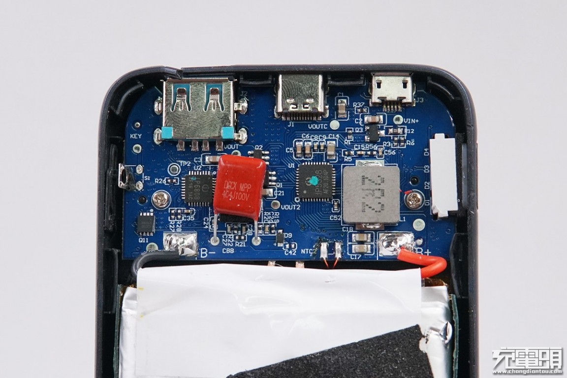 romoss罗马仕20000毫安拆解,罗马仕romoss移动电源