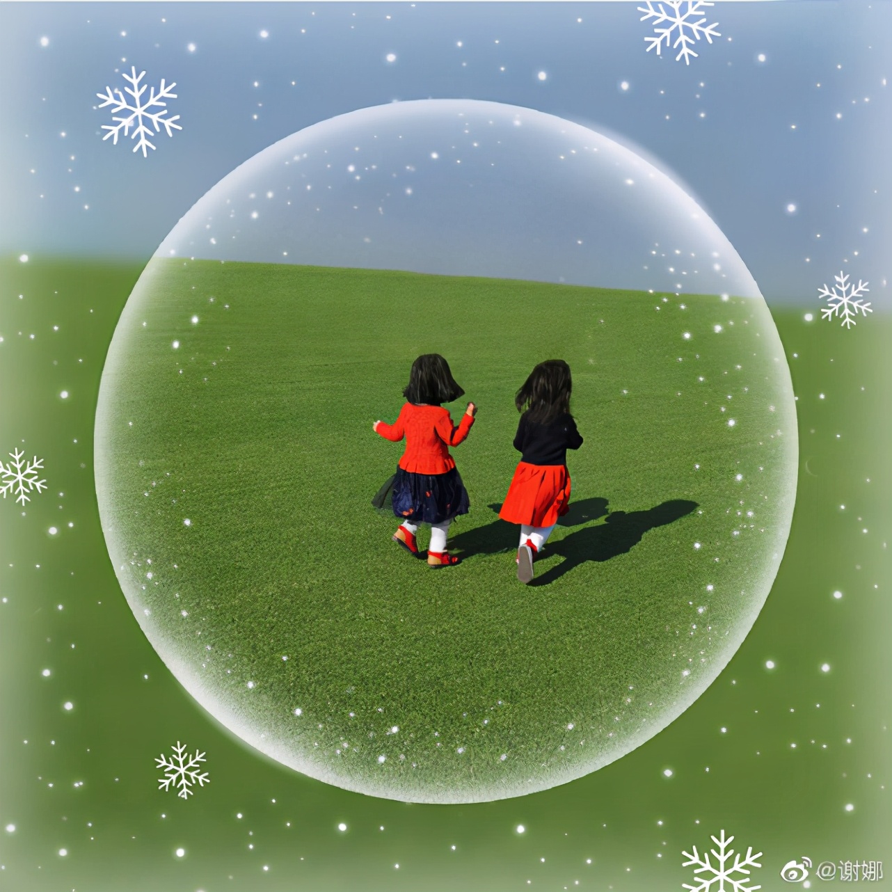 跳跳俏俏被逗到大笑,跳跳俏俏捣乱趣事