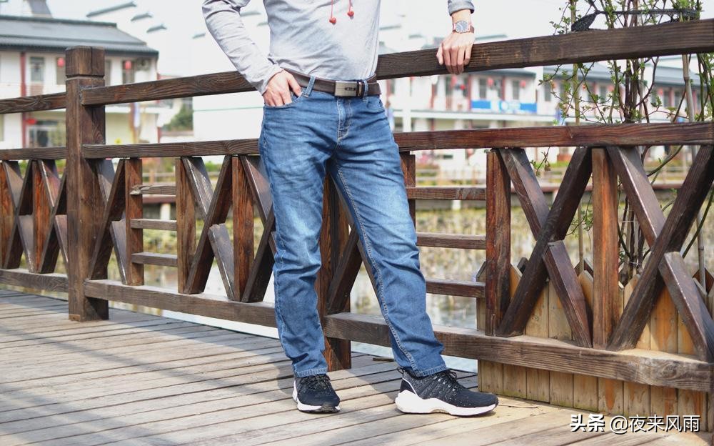 小米有品棉花史密斯：十五间来首次穿牛仔裤，这回感觉终于对了