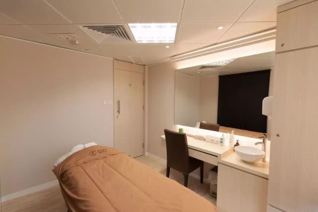 体验分享｜坐着高铁，带着妈妈去香港打皮秒