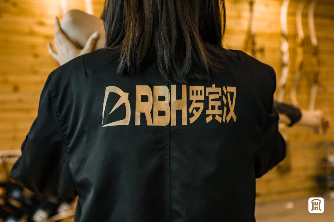 武汉射箭俱乐部江汉路,江汉路挽雕弓射箭俱乐部