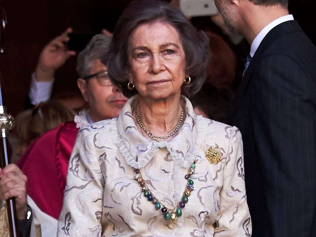 从不输戴安娜残成皱皮老太太，西班牙索菲亚大变样，都怪花心丈夫