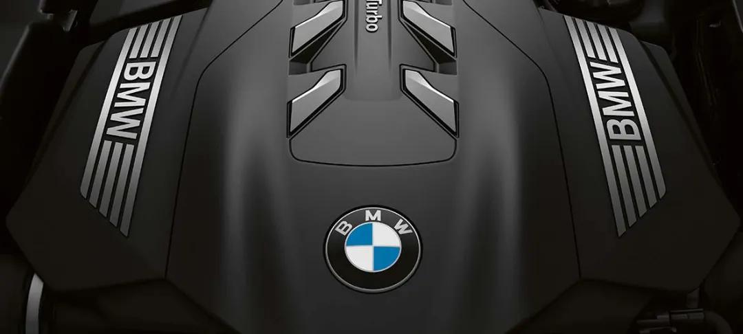 豪华科技与大气实拍新款奥迪a8l,奥迪a8l运动型有什么黑科技