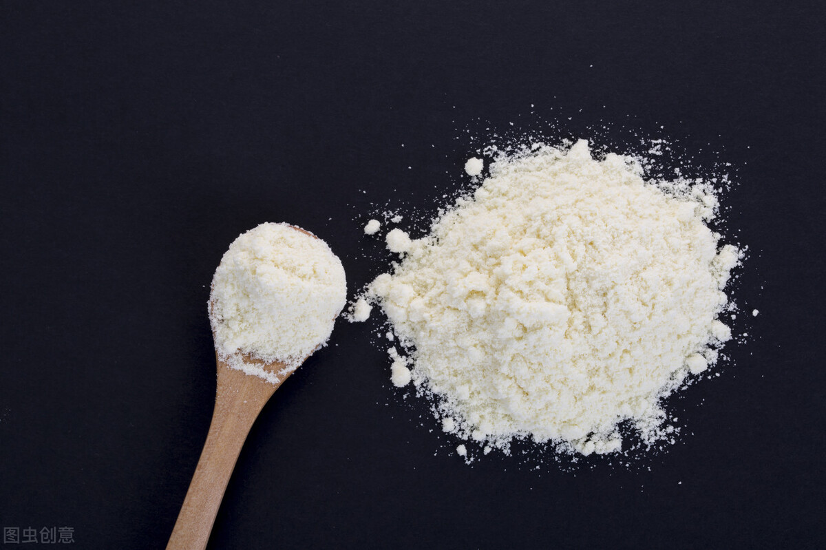 猫咪拉稀可以吃罐头吗,猫咪拉稀是什么病预兆