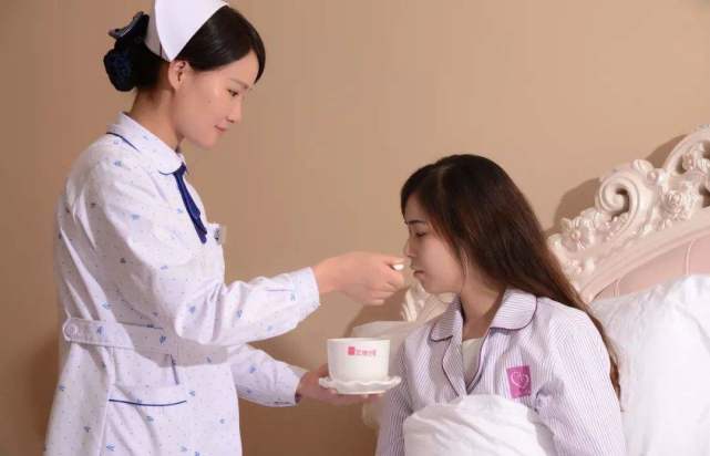 担心坐月子怎么办,怕得月子病很焦虑