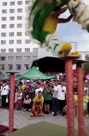 终于下班了搞笑gif图片,搞笑gif上班的时候打瞌睡尴尬了吧