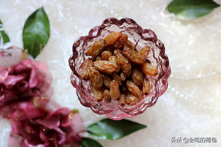 醋泡葡萄干的时间很久了效果好吗,醋泡葡萄干的正确做法与吃法窍门