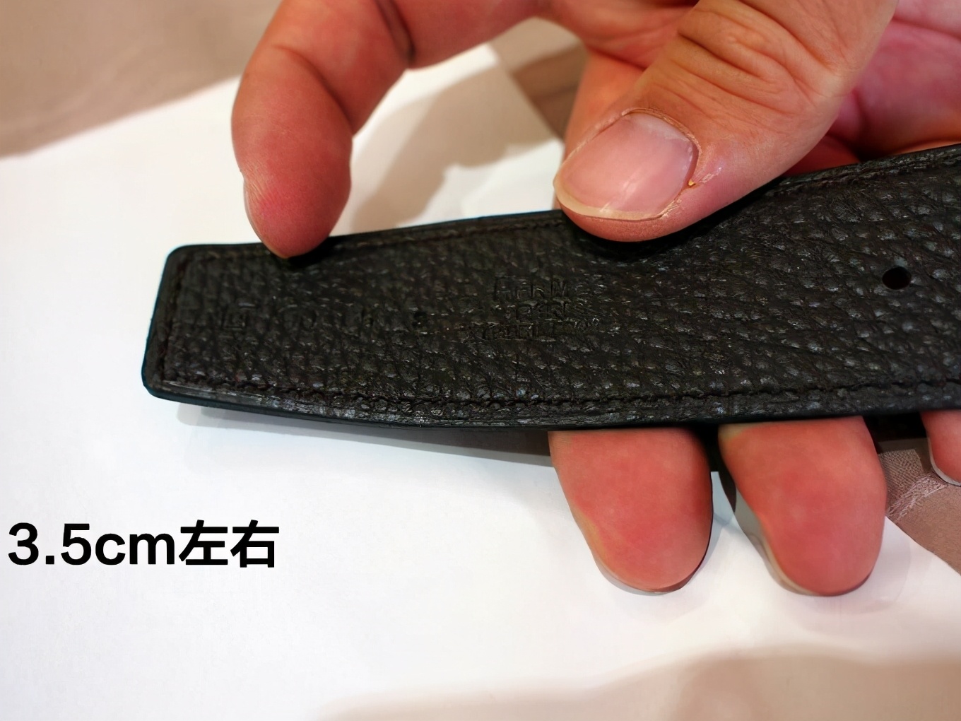 男士腰带怎么搭配好看又有气质,男士现在流行的皮带穿搭