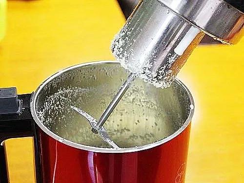 免洗破壁机食谱淡豆浆,免洗破壁机豆浆制作方法视频