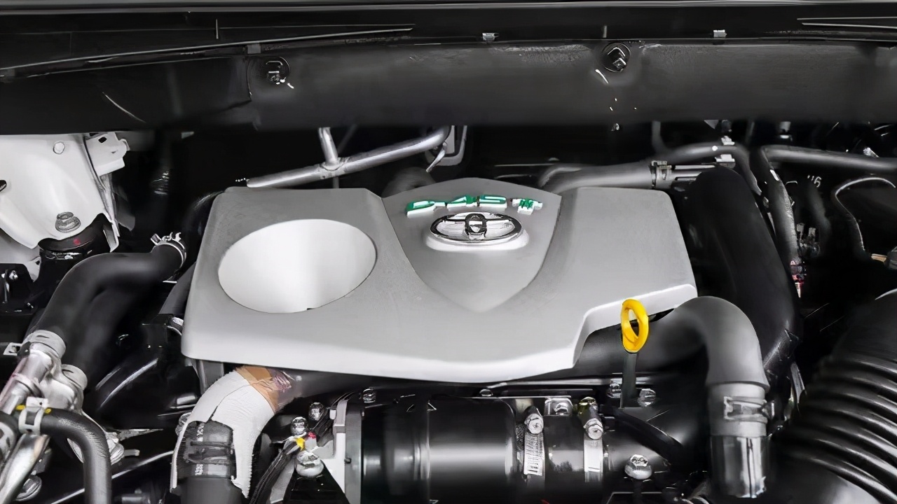 福特锐界和福特探险者哪个值得买,福特锐界和翼虎哪个更值得买